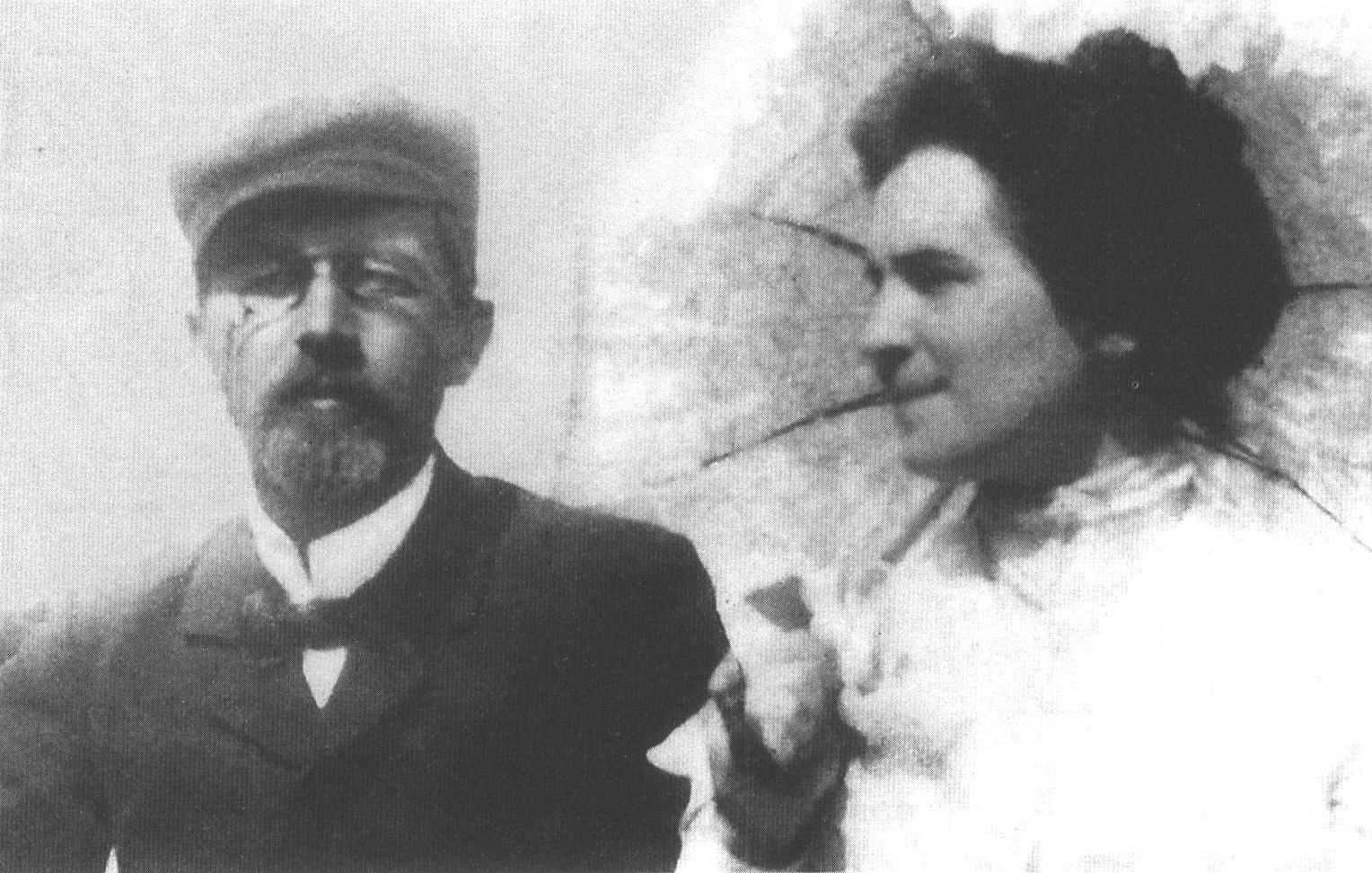 А.П. Чехов и О.Л. Книппер-Чехова. Любимовка, 1902 г.