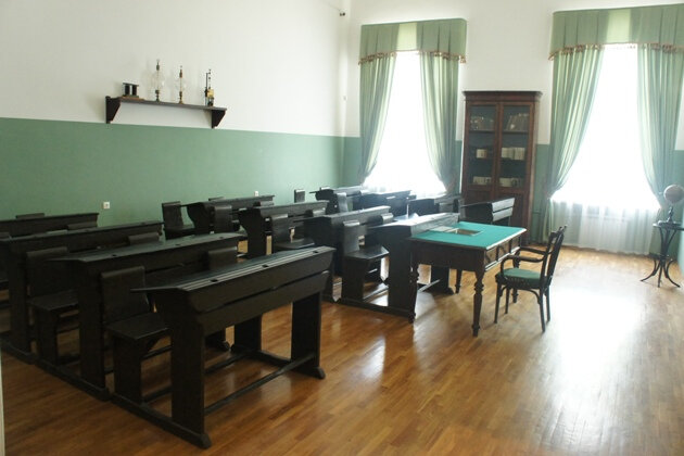 Гимназический класс, в котором учился Антон Чехов
