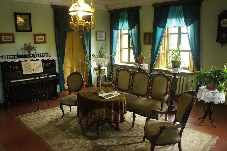 Гостиная. Музей «Лавка Чеховых» в Таганроге